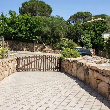Appartement Guesthost - Seaview With Veranda Golfoaranci