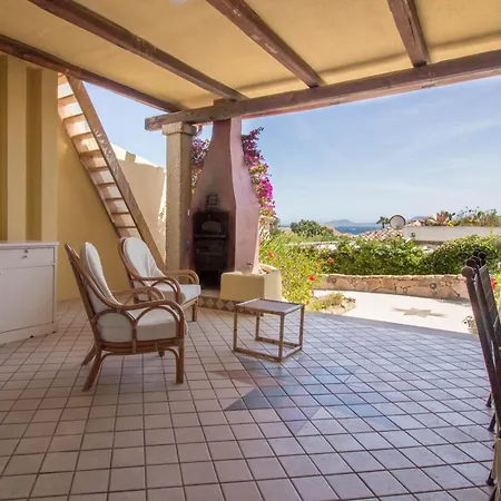 Appartement Guesthost - Seaview With Veranda Golfoaranci