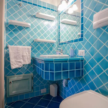 Guesthost - Seaview With Veranda Golfoaranci Appartamento Golfo Aranci