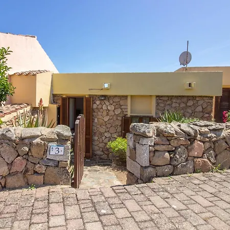 Guesthost - Seaview With Veranda Golfoaranci