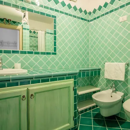 Appartamento Guesthost - Seaview With Veranda Golfoaranci Golfo Aranci