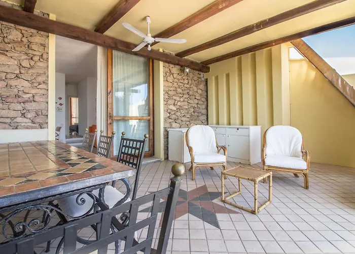 Guesthost - Seaview With Veranda Golfoaranci *