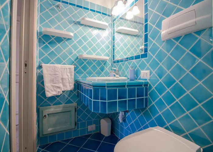 Guesthost - Seaview With Veranda Golfoaranci Daire Golfo Aranci