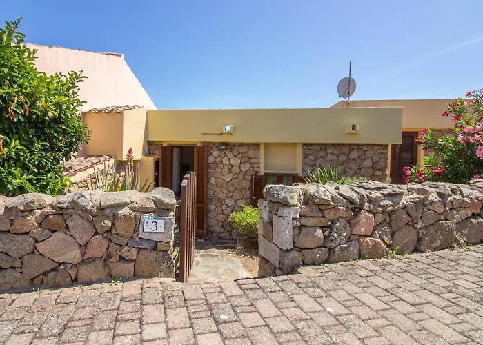 Guesthost - Seaview With Veranda Golfoaranci